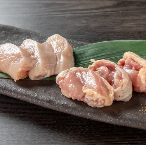 淡路鶏モモむね食べ比べ