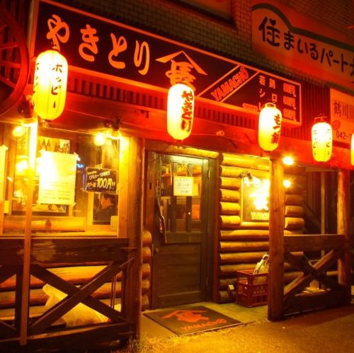 山小屋ロッジ風レトロ店内