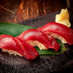 Three pieces of lean tuna