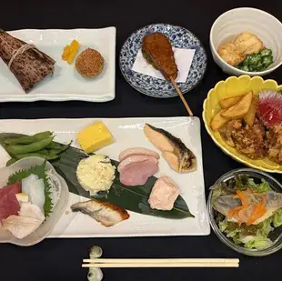 【贅沢コース】飲み放題2.5h付、全14品目　