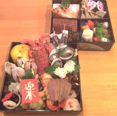 한정 25개 「오세치 요리」의 예약 33000엔(부가세 포함), 한정 20개 22000(부가세 포함)