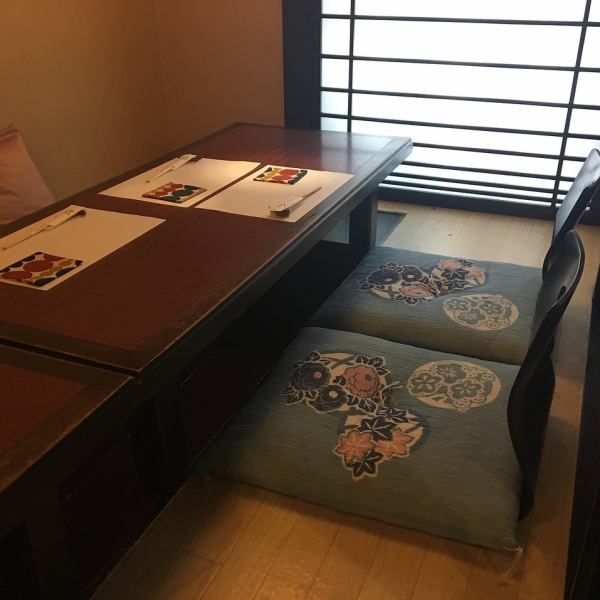 【小人数宴会　2～6名様】掘りごたつあり♪接待やご友人との飲み会、同僚との新年会などにおすすめ★落ち着いた雰囲気の店内で、ごゆっくりお寛ぎください♪