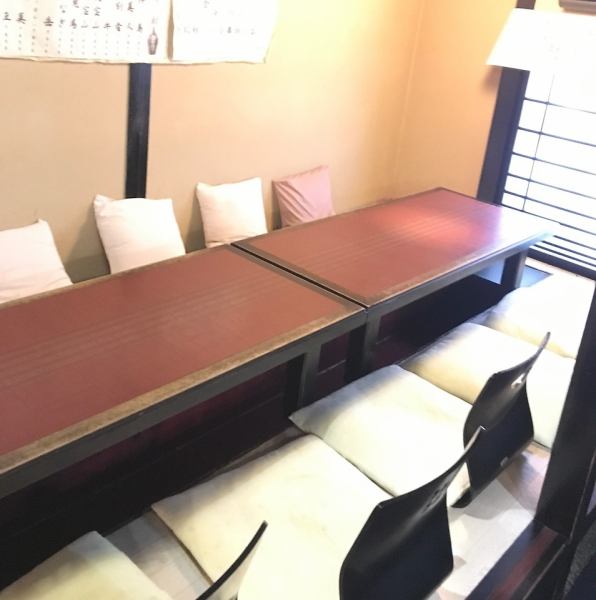 【中人数宴会　4～8名様】最大8名様までお座りいただける掘りごたつ席もございます！歓送迎会や新年会にお使い下さい★