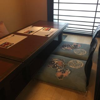 【【少人数掘りごたつ席】2名様～4名までお座り頂けます！忘年会や歓送迎会にもぜひ★