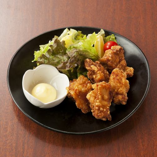 鶏のから揚げ