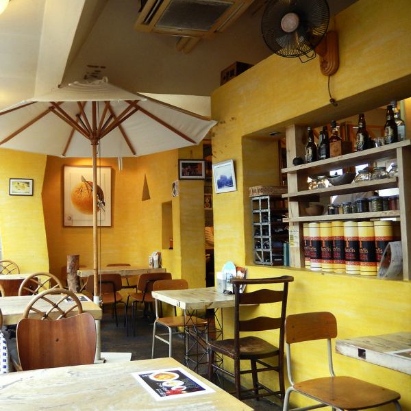 エキゾチックな雰囲気の店内は、デートや宴会など幅広いシーンでご利用いただけます♪