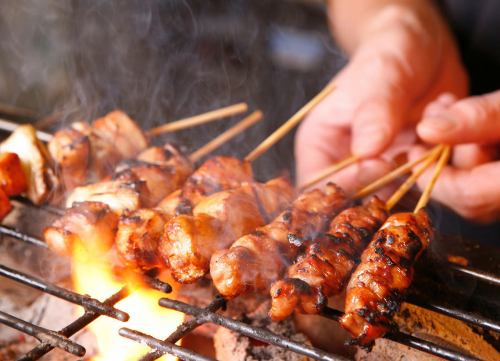 A popular izakaya with a wide selection of skewers