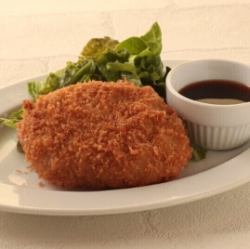 懐かしの100周年コロッケ