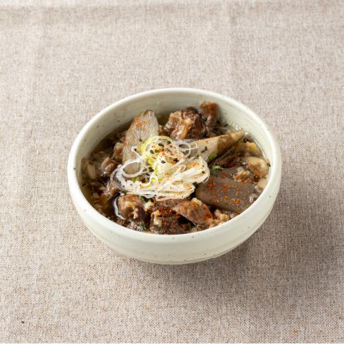 名物3　牛すじ煮込み