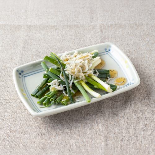 ネギしらすサラダ