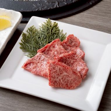 【焼肉IWAの上質なお肉】