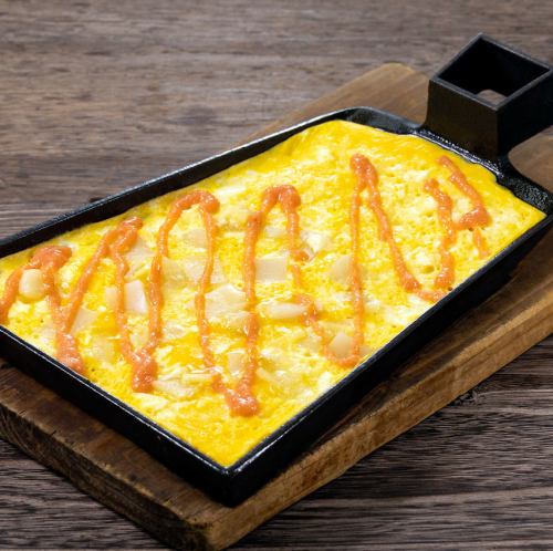 鉄板もちポテ玉子(明太)