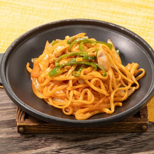 〆のナポリタン