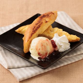 自家製フレンチトーストバニラアイス添え