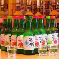 【女性大人気】チャミスル★屋台みたいな店内で乾杯！