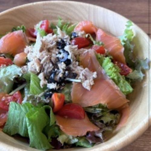 サーモンのイタリアンサラダ　Mサイズ　