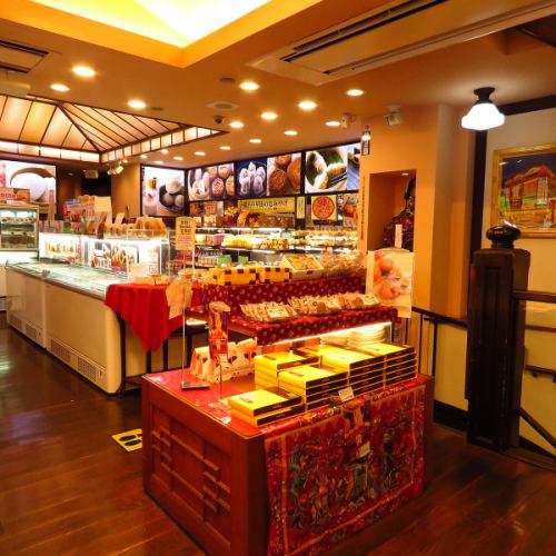 中華街ならではのおみやげも販売★家でも本格中華を◎