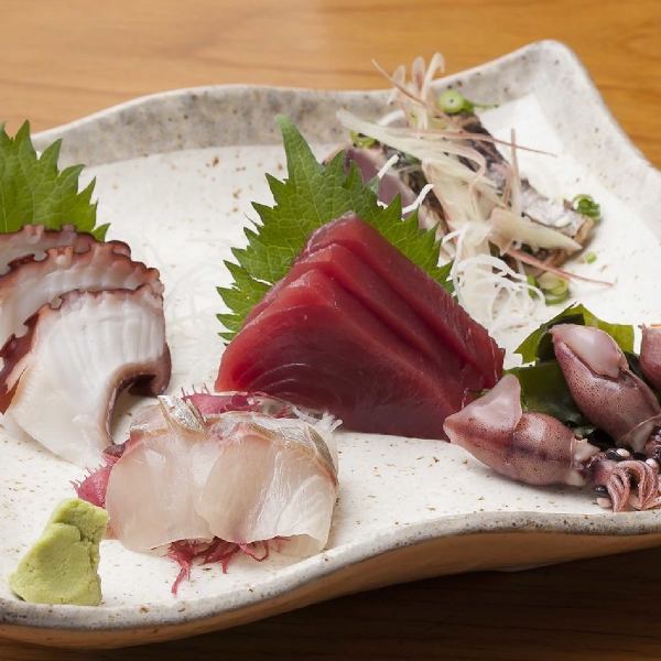 刺身5点盛 ※2人前よりお願い致します※1人前の料金です