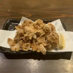 カリカリ鶏皮せんべい