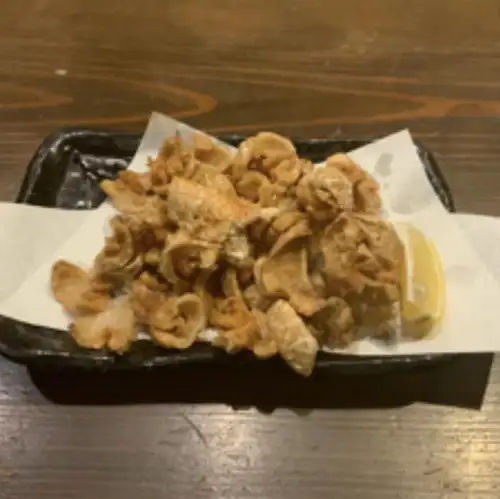 Crispy chicken skin crackers