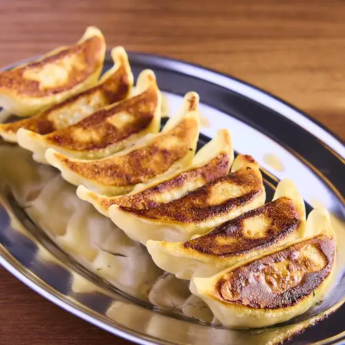 餃子８個