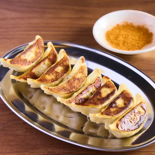 激辛餃子　８個
