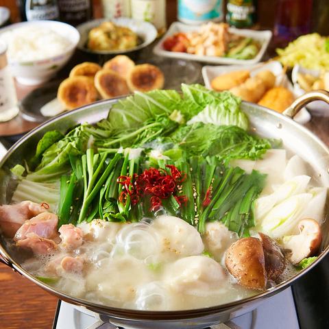 特別価格のほぼ全メニュー100種食べ飲み放題4500円→2200円♪