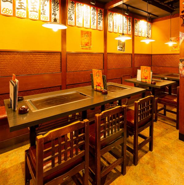 We also have table seats that can accommodate a wide range of scenes such as joint parties, girls' parties, and medium-sized drinking parties.