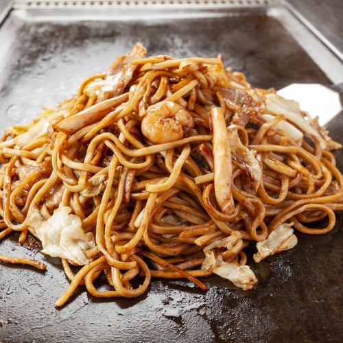 Mega Yakisoba