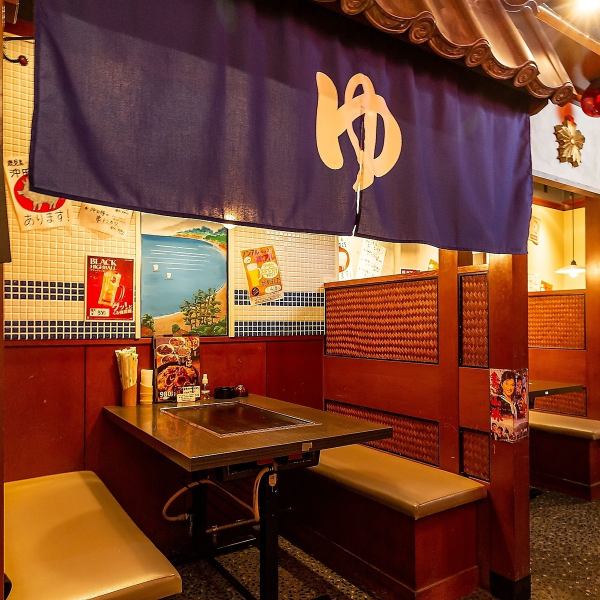 合コンや女子会、中規模の飲み会など、さまざまなシーンにご利用いただけます。大人数にも対応できるテーブル席もご用意しておりますので、グループでのご来店も安心です!