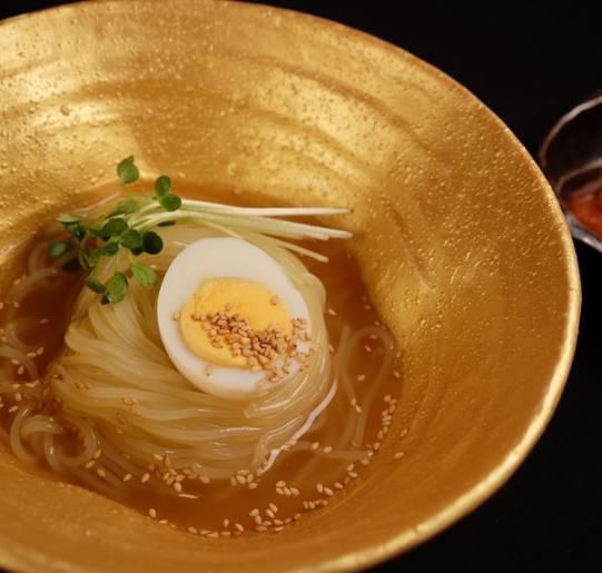 盛岡黄金冷麺　特製辛みダレ別添え