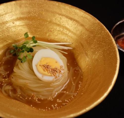 盛岡黄金冷麺　特製辛みダレ別添え