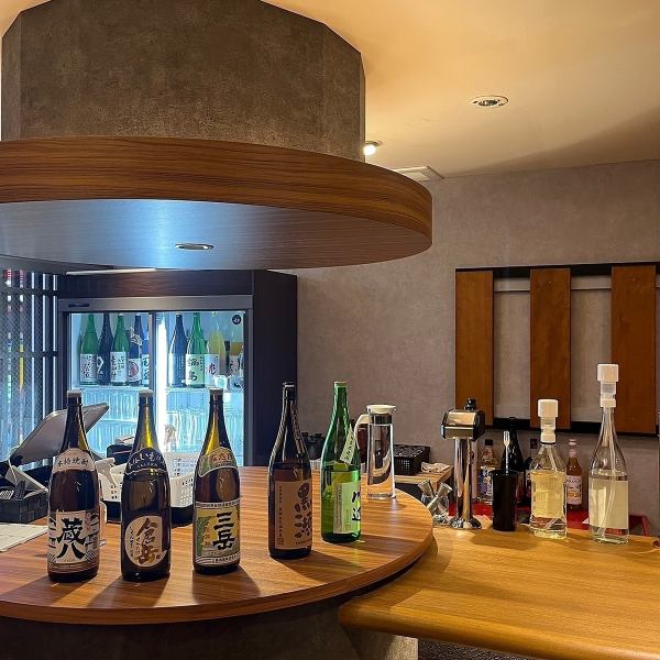[Enjoy Kumamoto's local sake] We have table seats that can be changed according to the number of people and sofa seats where you can relax.We proudly serve food and alcohol not only for various banquets, but also for entertaining important people.