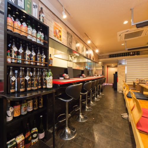 仕事帰りにさっと飲むには最適の空間♪