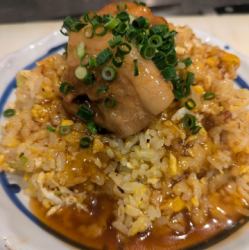 角煮のっけ炒飯