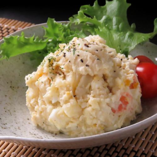 自家製ポテトサラダ