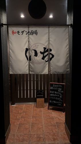 アクセス抜群の駐車場も完備！