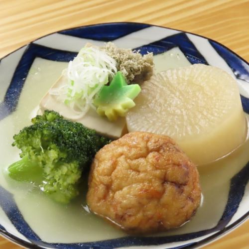 Kansai-style oden with dashi stock made from kelp