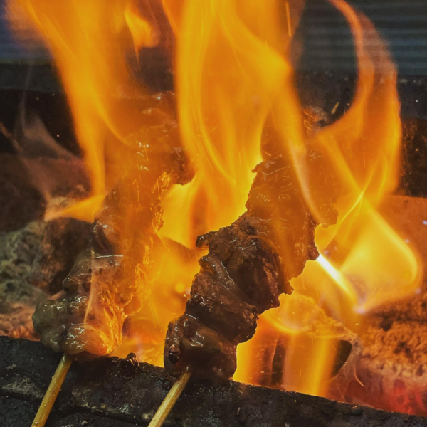 【ボリューム満点の飲み放題付きコースもご用意！】