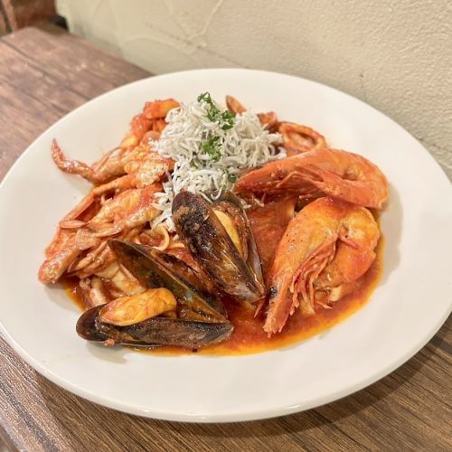 和歌山中の魚介を集めた豪華贅沢！和歌山づくしのペスカトーレ キャミーの新たなスペシャリテ