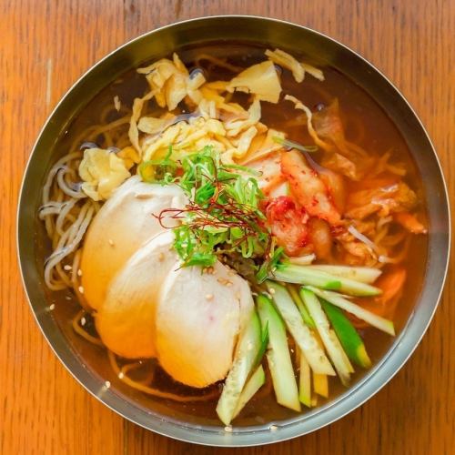 名物　つなぐ冷麺