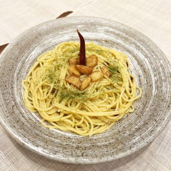 ゴロゴロにんにくのペペロンチーノ