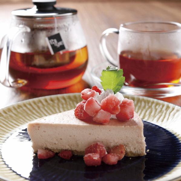 ケーキセット　※お好きなケーキとチョイスドリンクをセット！