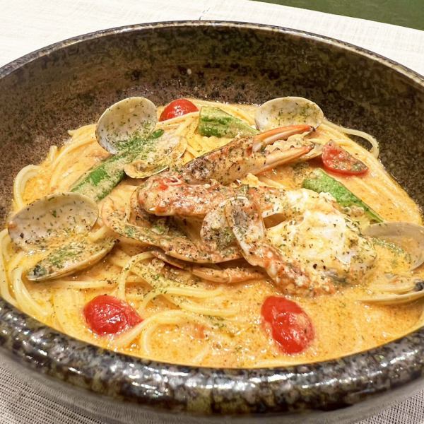 渡り蟹のビスクスープパスタ