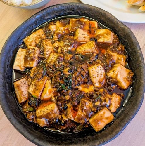 【しびれる辛味と食欲をそそる風味が魅力◆ついつい食べる手が止まらない♪】四川陳麻婆豆腐1100円(税込)