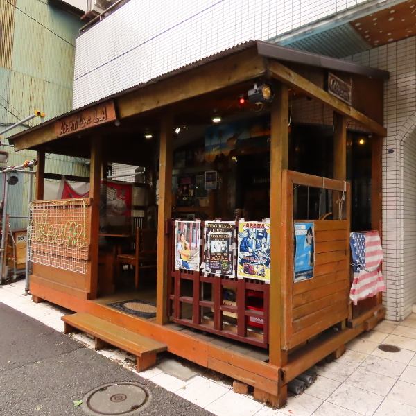 【駅チカでアクセスが良い〇】当店は蒔田駅よりとほ0分お場所にございます♪天候や季節に左右されることが無く待ち合わせも簡単です。蒔田駅(地下鉄ブルーライン)3番出口(エレベーター)鎌倉街道を左に徒歩0分！