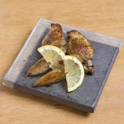 手羽先コンフィの炭焼き
