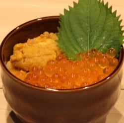 Sea urchin and salmon roe bowl