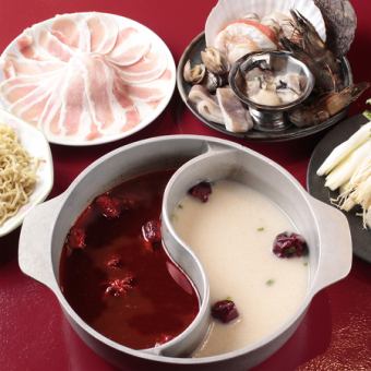季节特惠♪【火锅套餐 3,500 日元】包含生啤、真露、果酒，以及 120 分钟无限畅饮♪