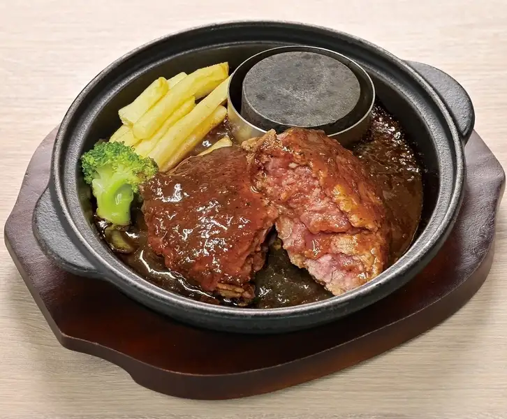新メニュー「牛100%ハンバーグ」販売開始！